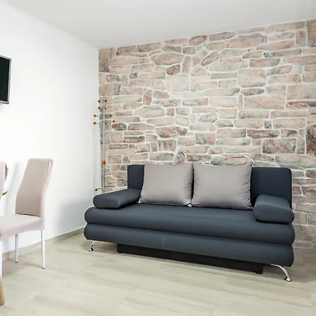 With A Parking Space - 21075 Apartment