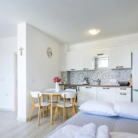 Apartment With A Parking Space - 21075 Sibenik