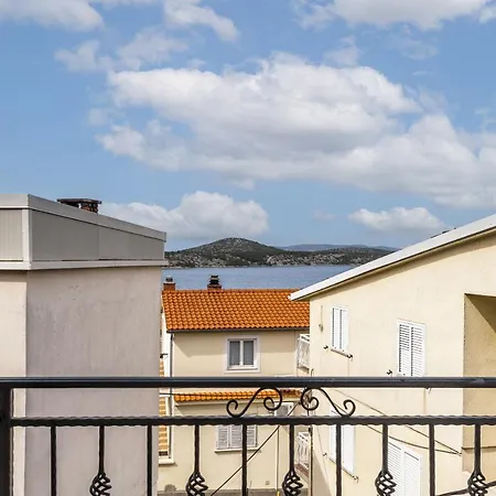 Apartment With A Parking Space - 21075 Sibenik