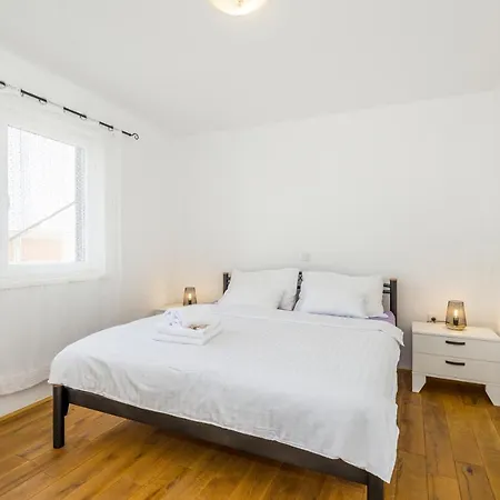With A Parking Space - 21075 Apartment *