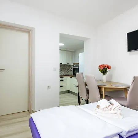 Apartment With A Parking Space - 21075 *