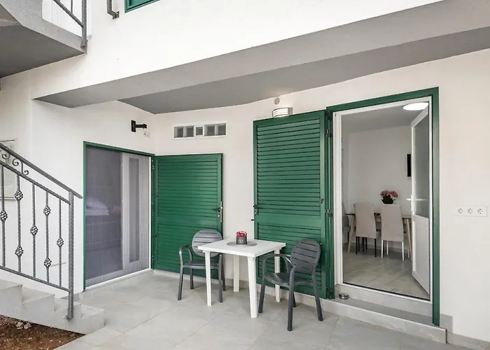 With Parking Space - 21075 Appartement