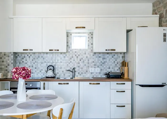 Appartement With Parking Space - 21075 *